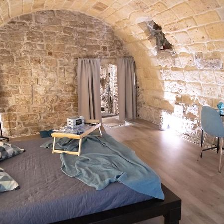 La Giudecca Trani Bed & Breakfast ภายนอก รูปภาพ